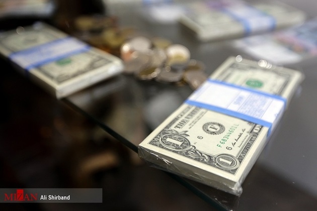 قیمت دلار امروز ۸ فروردین ماه ۱۴۰۱